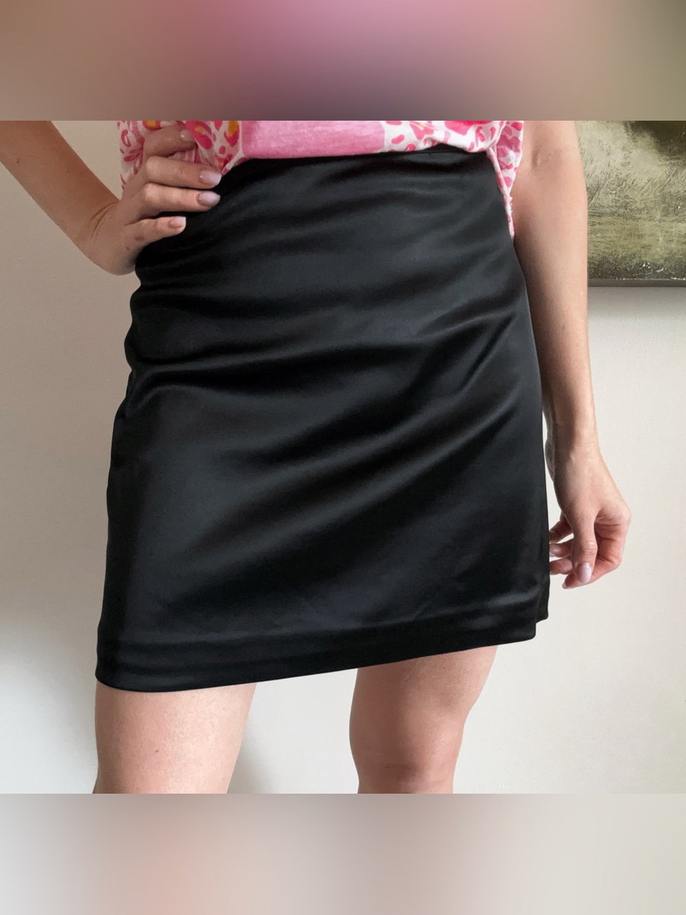 Wilfred Black Satin Mini Skirt Sz 4